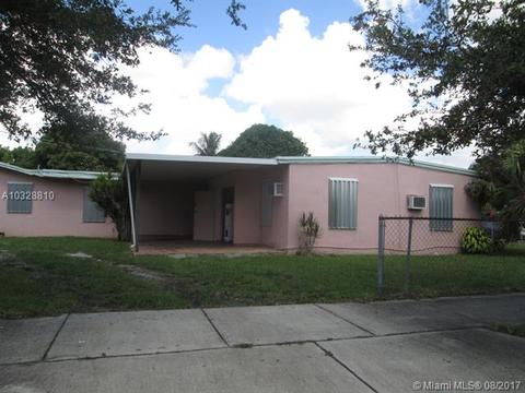 590 E 46th St, Hialeah, FL 33013 photo 3
