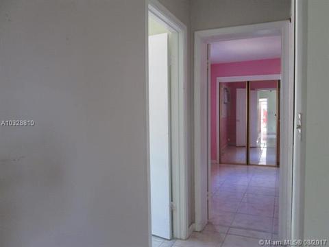 590 E 46th St, Hialeah, FL 33013 photo 42