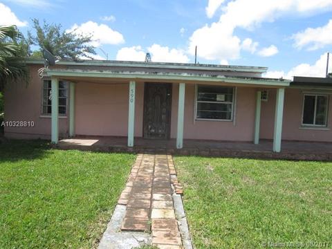 590 E 46th St, Hialeah, FL 33013 photo 8