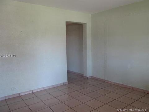 590 E 46th St, Hialeah, FL 33013 photo 9