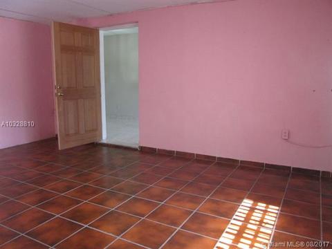 590 E 46th St, Hialeah, FL 33013 photo 37