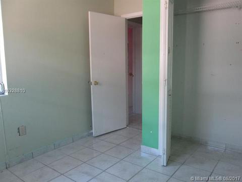 590 E 46th St, Hialeah, FL 33013 photo 45