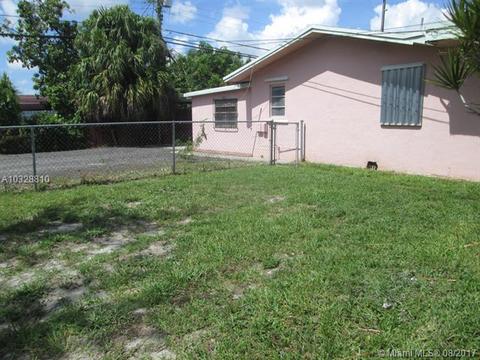 590 E 46th St, Hialeah, FL 33013 photo 33