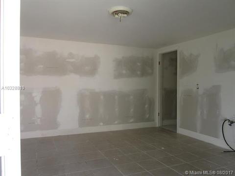 590 E 46th St, Hialeah, FL 33013 photo 23