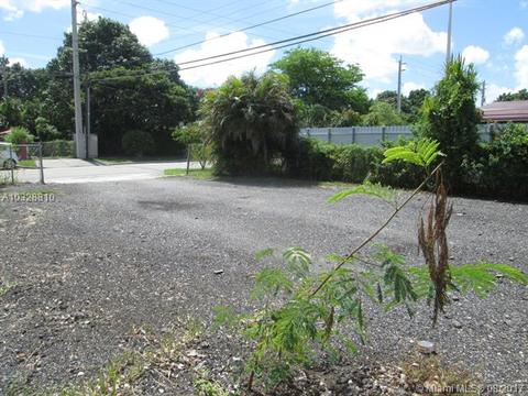590 E 46th St, Hialeah, FL 33013 photo 34