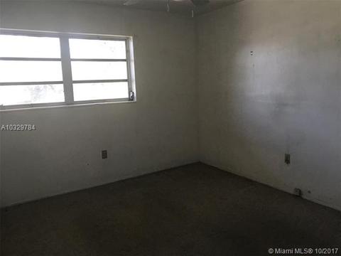 1270 W 80th St, Hialeah, FL 33014 photo 16