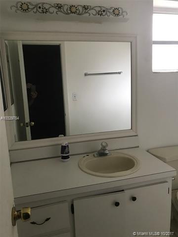 1270 W 80th St, Hialeah, FL 33014 photo 21
