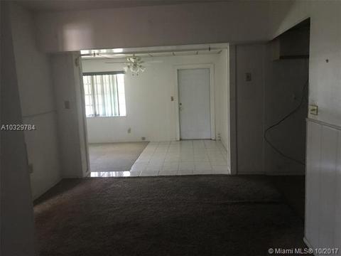 1270 W 80th St, Hialeah, FL 33014 photo 4