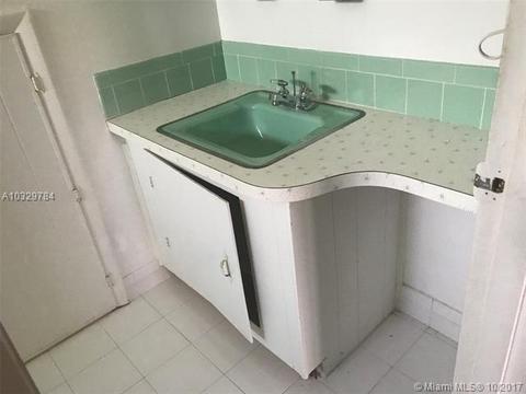 1270 W 80th St, Hialeah, FL 33014 photo 28