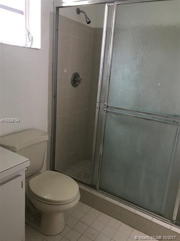 1270 W 80th St, Hialeah, FL 33014 photo 20