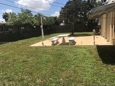 1270 W 80th St, Hialeah, FL 33014 photo 32