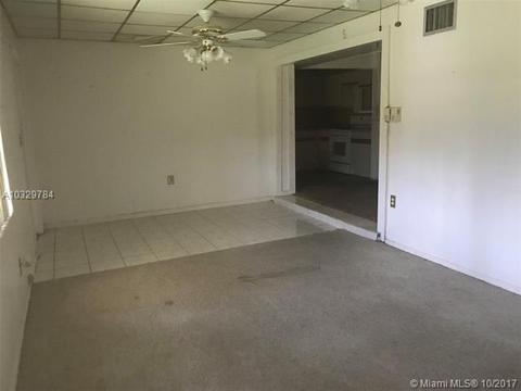 1270 W 80th St, Hialeah, FL 33014 photo 7