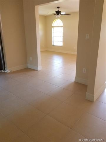187 E 11th St, Hialeah, FL 33010 photo 8