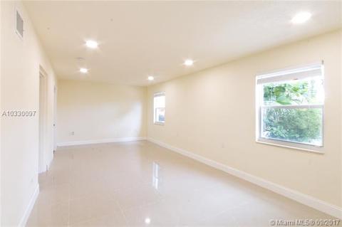 15375 Jackson Dr, Homestead, FL 33033 photo 4