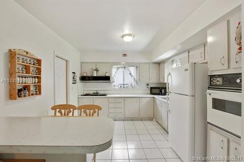2365 Overbrook St, Miami, FL 33133 photo 6