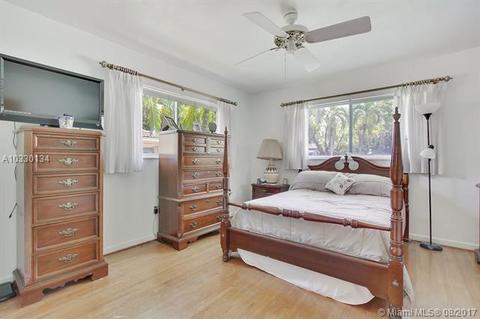 2365 Overbrook St, Miami, FL 33133 photo 12