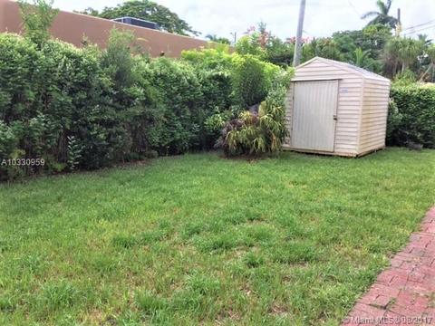 889 Pinecrest Dr, Miami Springs, FL 33166 photo 11