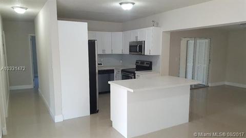 930 E 6th St, Hialeah, FL 33010 photo 4