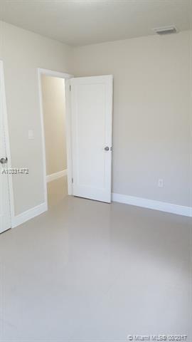 930 E 6th St, Hialeah, FL 33010 photo 6