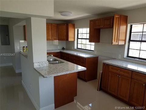 673 E 51st St, Hialeah, FL 33013 photo 3