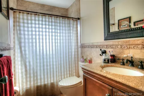 1097 E 1st Ave, Hialeah, FL 33010 photo 11