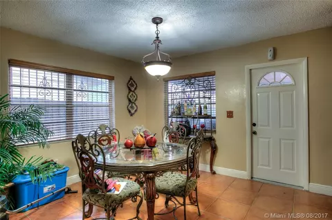 1097 E 1st Ave, Hialeah, FL 33010 photo 10