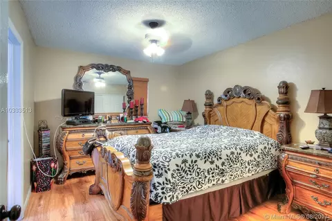 1097 E 1st Ave, Hialeah, FL 33010 photo 14