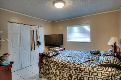 1097 E 1st Ave, Hialeah, FL 33010 photo 5