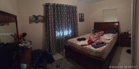 630 E 8th Ln, Hialeah, FL 33010 photo 7