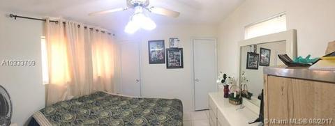 630 E 8th Ln, Hialeah, FL 33010 photo 4
