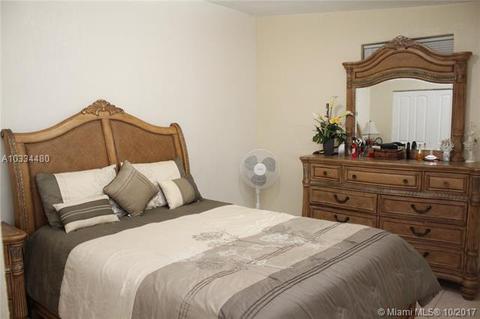 Undisclosed, Hialeah, FL 33013 photo 9