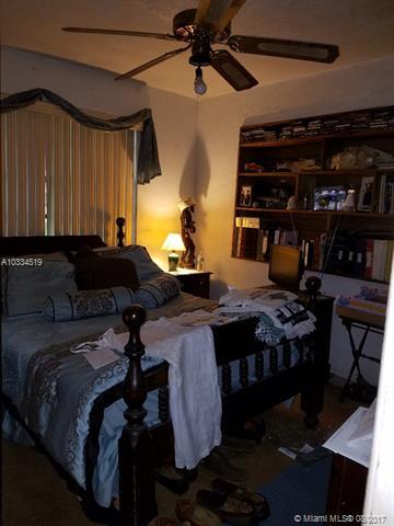 Undisclosed, West Park, FL 33023 photo 12
