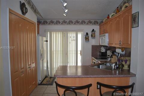 2425 W 76th St #207, Hialeah, FL 33016 photo 2