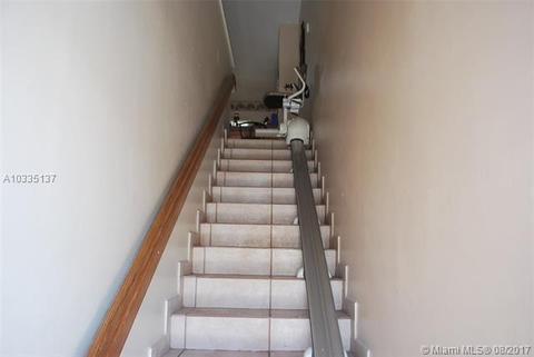 2425 W 76th St #207, Hialeah, FL 33016 photo 9