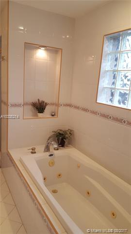 150 E 46th St, Hialeah, FL 33013 photo 30