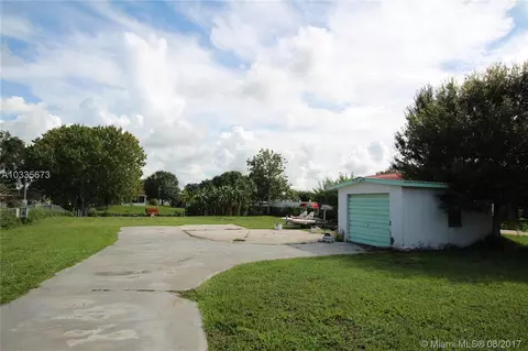 4121 SE 28th St, Other, FL 34974 photo 12
