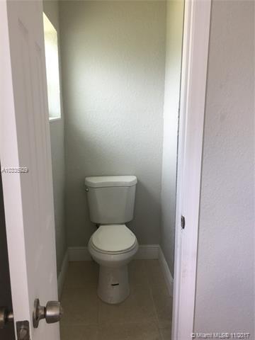 Undisclosed, Hialeah, FL 33013 photo 24
