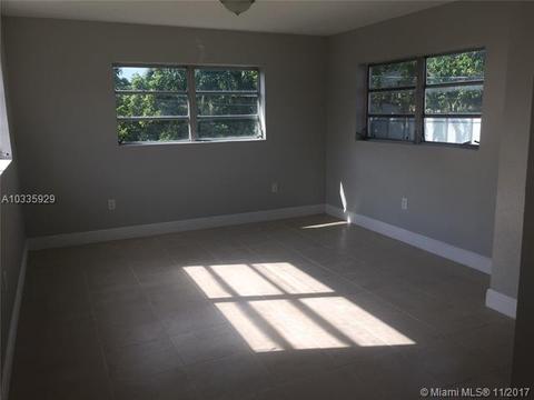 Undisclosed, Hialeah, FL 33013 photo 17