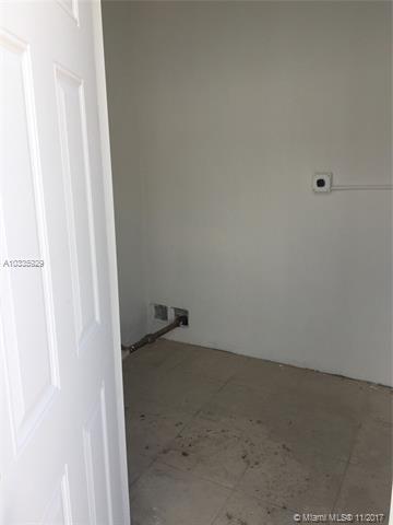 Undisclosed, Hialeah, FL 33013 photo 9