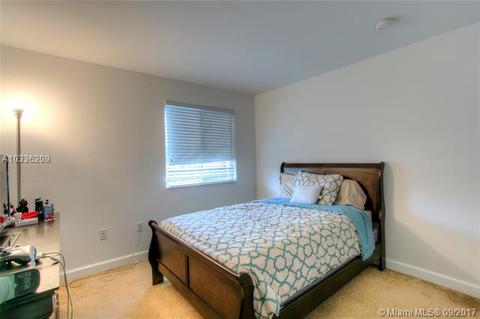 Undisclosed, Hialeah, FL 33015 photo 13