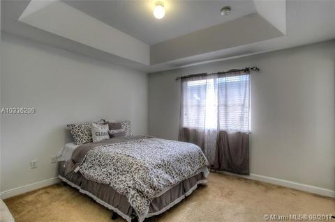 Undisclosed, Hialeah, FL 33015 photo 10