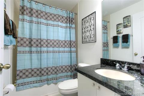 Undisclosed, Hialeah, FL 33015 photo 14