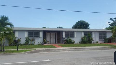 600 E 39th St, Hialeah, FL 33013 photo 2