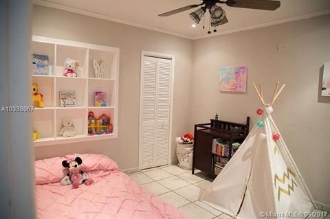Undisclosed, Hialeah, FL 33012 photo 9