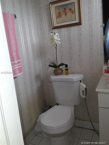 75 W 32 St, Hialeah, FL 33012 photo 8