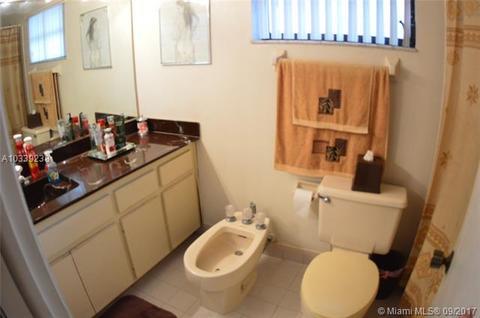Undisclosed, Hialeah, FL 33016 photo 22
