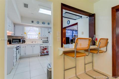 4141 Thomas St, Hollywood, FL 33021 photo 6