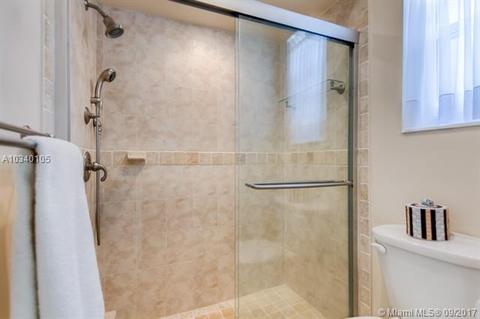 4141 Thomas St, Hollywood, FL 33021 photo 15