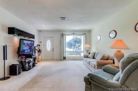 4141 Thomas St, Hollywood, FL 33021 photo 3