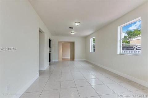 Undisclosed, Hialeah, FL 33013 photo 8